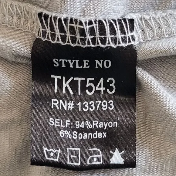 POL BOHO Cropped Blouse Short Sleeves Deep V-Neck Feathered Lace Gray Large NEW - Picture 14 of 15